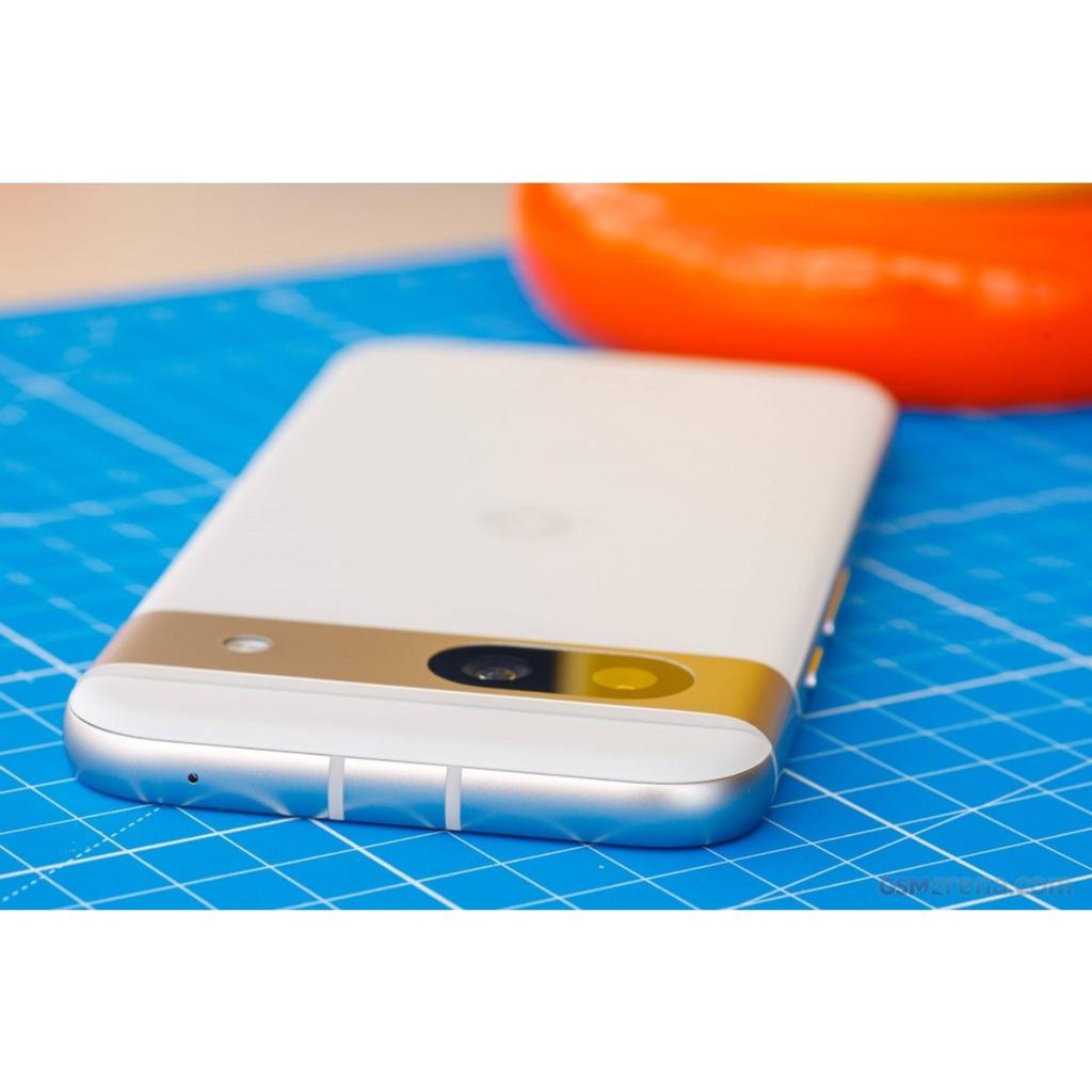 Refurbished Google Pixel 8A 5G Original 8GB RAM 128GB ROM 64MP 6.1inch Android Smartphone