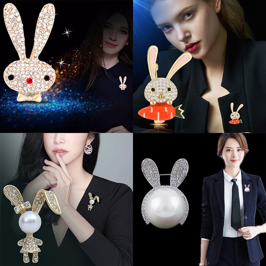 Chic Rabbit Brooch: Trendy Anti-Exposure Pin for Sweaters & Cardigans