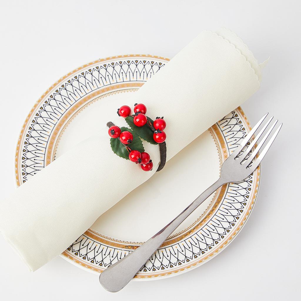 10pc Christmas Napkin Rings Red Pine Needle Wreath Napkins Plastic Buckle Hand Woven Napkin Loop Cloth Loop New Year Table Decor