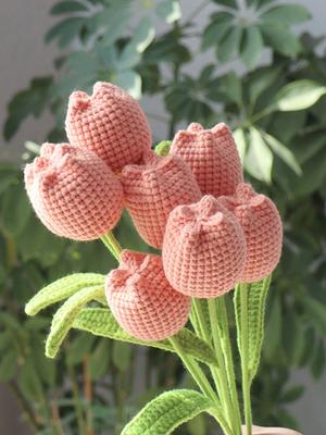 Boligdekorationer – Pynteblomster og -kranse