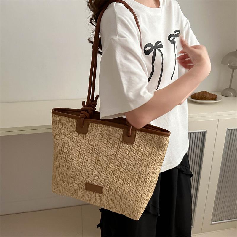New Large Capacity Tote Bag On The Beach Vacation Simple Shoulder Bag for Women In Summer Casual Beach Bag