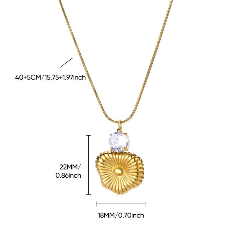 Vintage Gold Stainless Steel Flower Striped Design Zircon Pendant Jewelry Necklace Accessories Light Luxury Niche Women