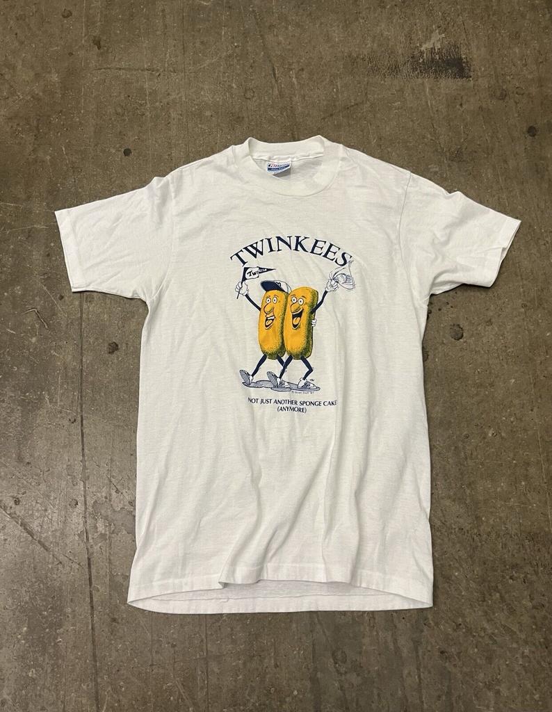 Unisex shirt Cotton Oversize Large Size New Vintage Twinkies Shirt Medium Snack Promo 1980s Single Stitch USA