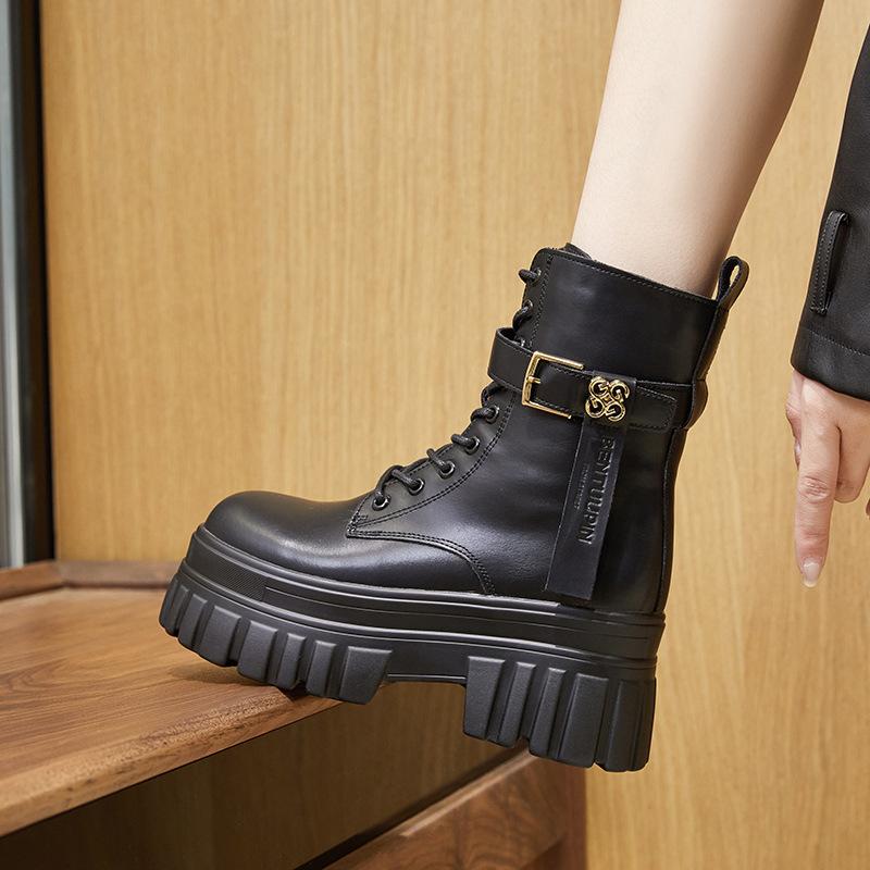 Thick-soled Martin boots for women 2025 autumn and winter new British style short boots versatile small inner height increase black boots for women