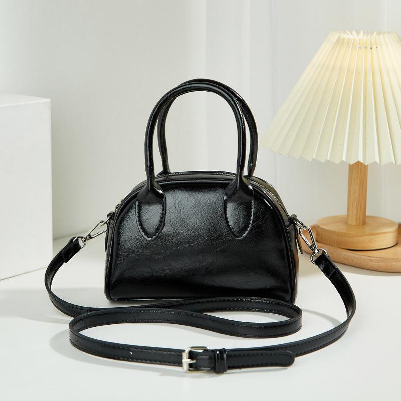 New Women's Bag Fresh and Sweet Women's Handbag Bag Casual Simple Shoulder Shell Bag Versatile Messenger Bag