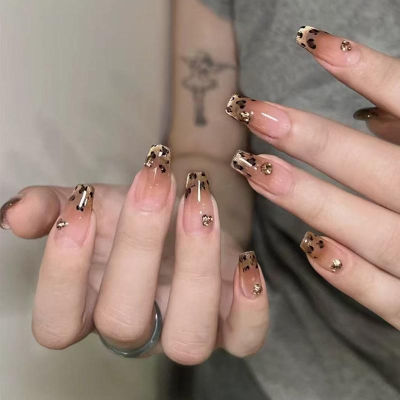 24Pz Unghie Finte Press On Stampa Leopardo Occhio di Gatto Lunghezza Media Forma Balletto Con Strass Rimovibili Copertura Totale Punte Unghie Finte