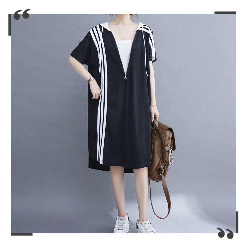 

Plus Size Loose Fit Hooded Mid-Length T-Shirt with Slimming Effect 3XL