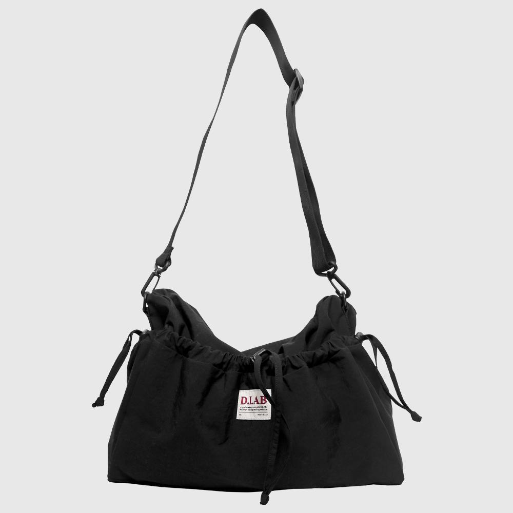 D.Lab Cuddly String Pocket Crossbody Bag - Black