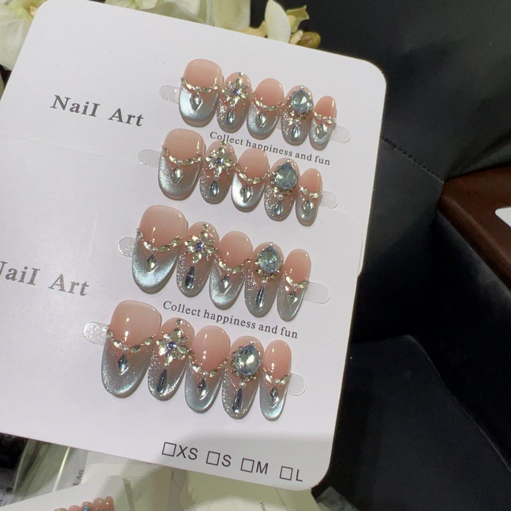 10pcs High End Cat Eye Full Rhinestone Handmade French Tip Short Coffin Fake Nails