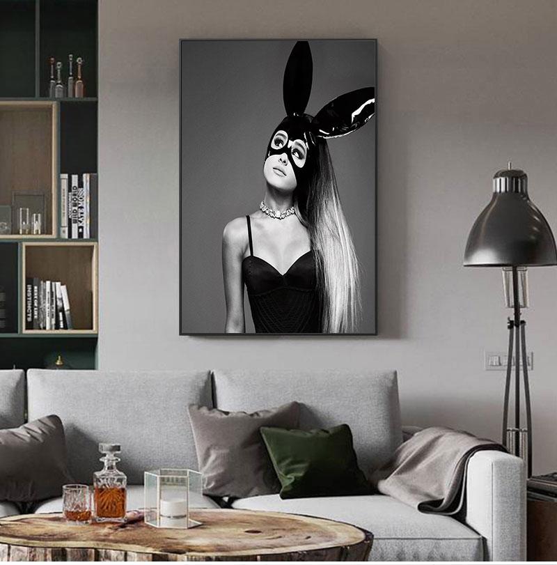 

Улыбающийся портрет Моны Лизы воспроизводит классическое искусство в масляной живописи