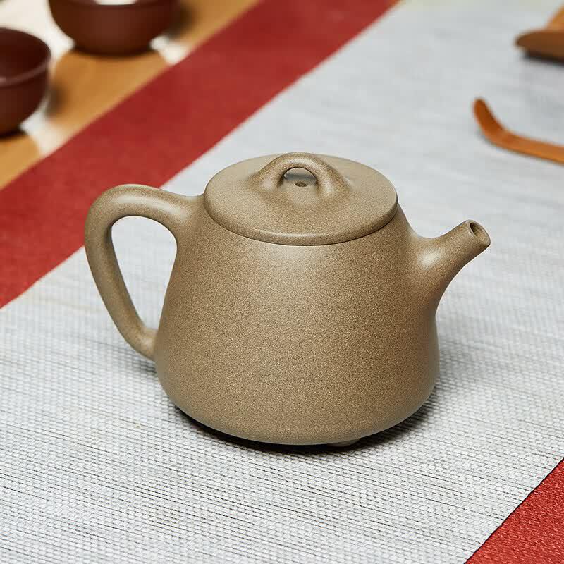 Yixing Zisha Handcrafted Gao Shipiao Teapot