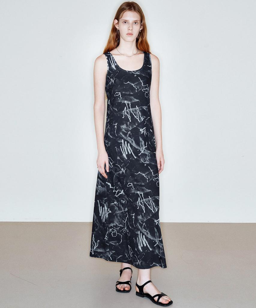 Ssikeoseun Drawing Sleeveless Dress_Black