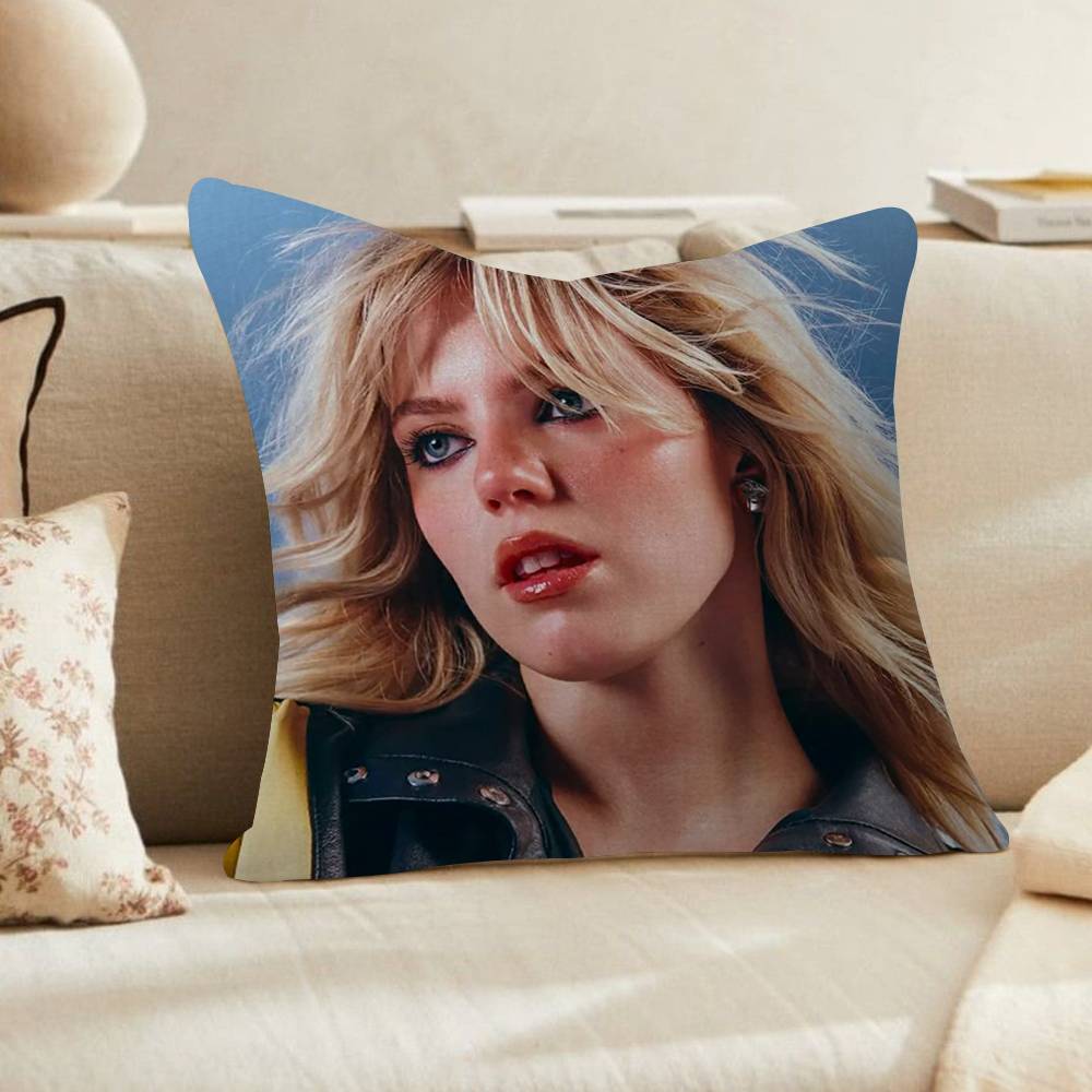 Pop Singer Actor Renee Rapp Cushion Cover X Polyester Sofa Cushions Decorative Throw Pillows Home Decoration Pillowcover