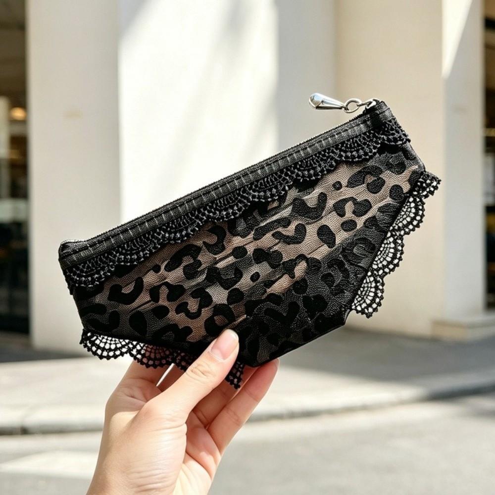 Unique Mesh Briefs Shape Cosmetic Bag Decorative with Zipper Makeup Storage Pouch Transparent Toiletry Bag Headphones