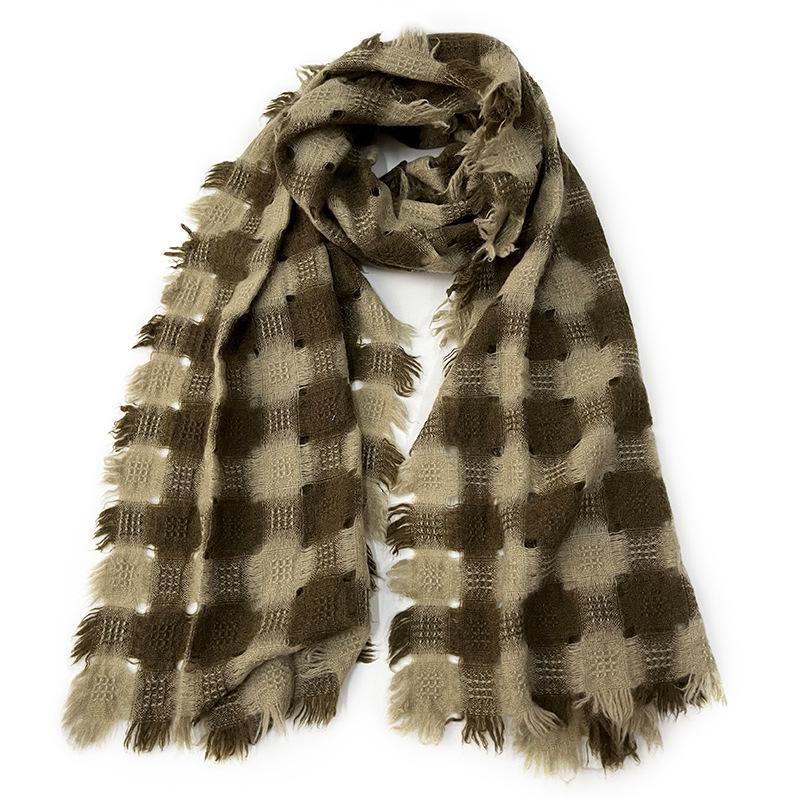 Women's 100% Pure Cashmere Plaid Scarf - Warm, Comfortable, and Versatile for Autumn and Winter.