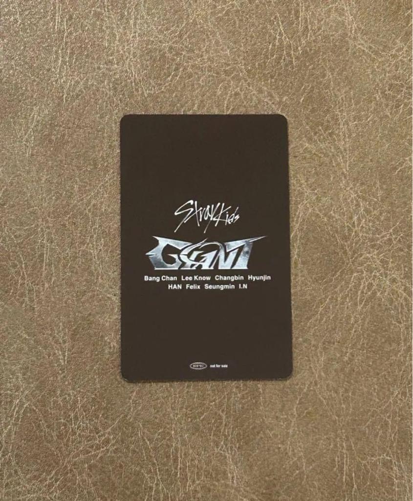 [USED] Stray Kids GIANT Sony Music FC Limited Edition Reno Trading Card