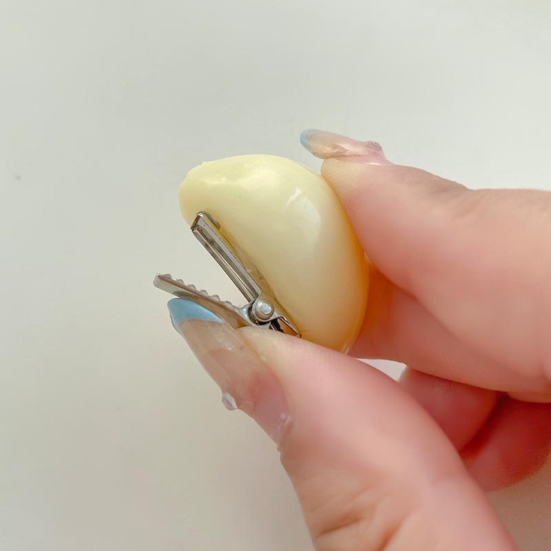 Garlic Hair Clip Wholesale - Fun Mini Hairpin for Women Practical Bangs Clip Novelty Hair Accessory Great Gift for Best Friends