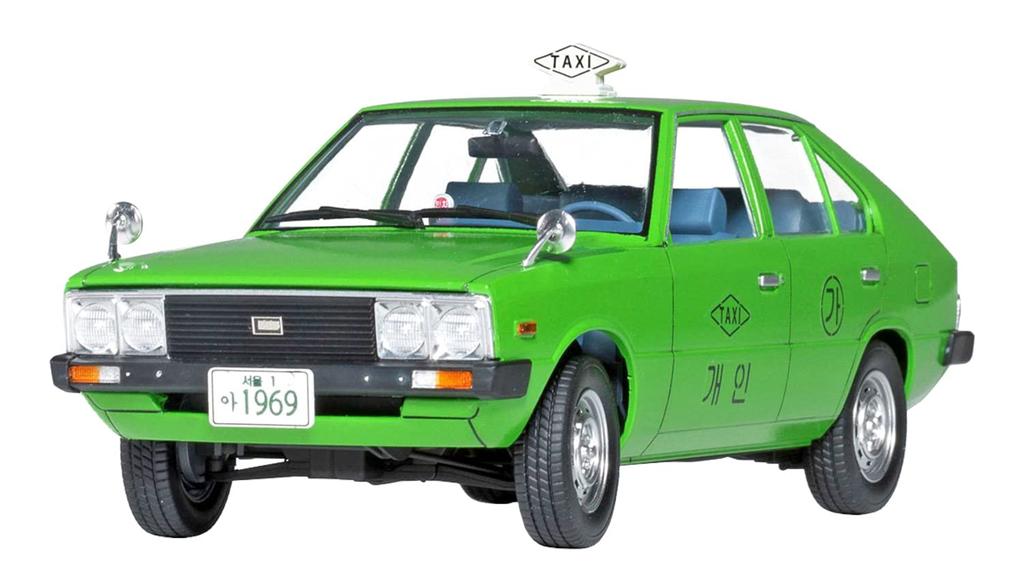 Academy 1/24 Hyundai Pony Taxi Plastic Model Kit 15140