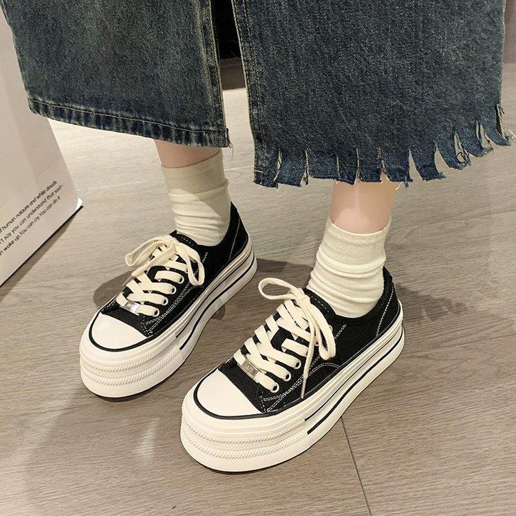Retro Red Canvas Shoes Women's Thick Bottom  Spring and Autumn New Breathable Soft Bottom Wild Casual Low-Top Sneakers Fashion