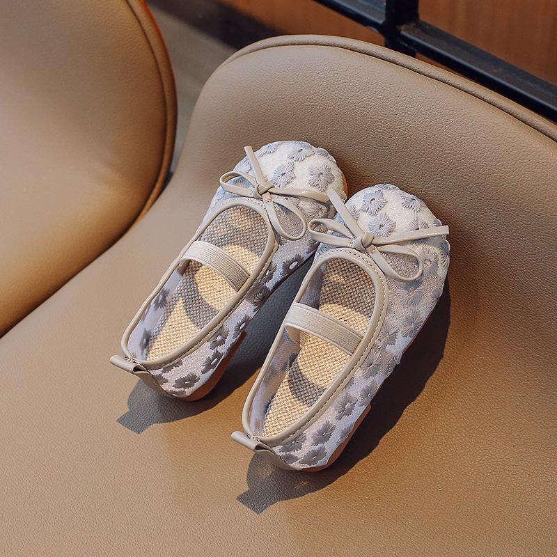 Girl Shoe Fashion Lace Shoe New Chinese Retro Kid Shoe 2025 Summer New Princess Shoe Embroidery Women Shoes Elegant Linen Shoes