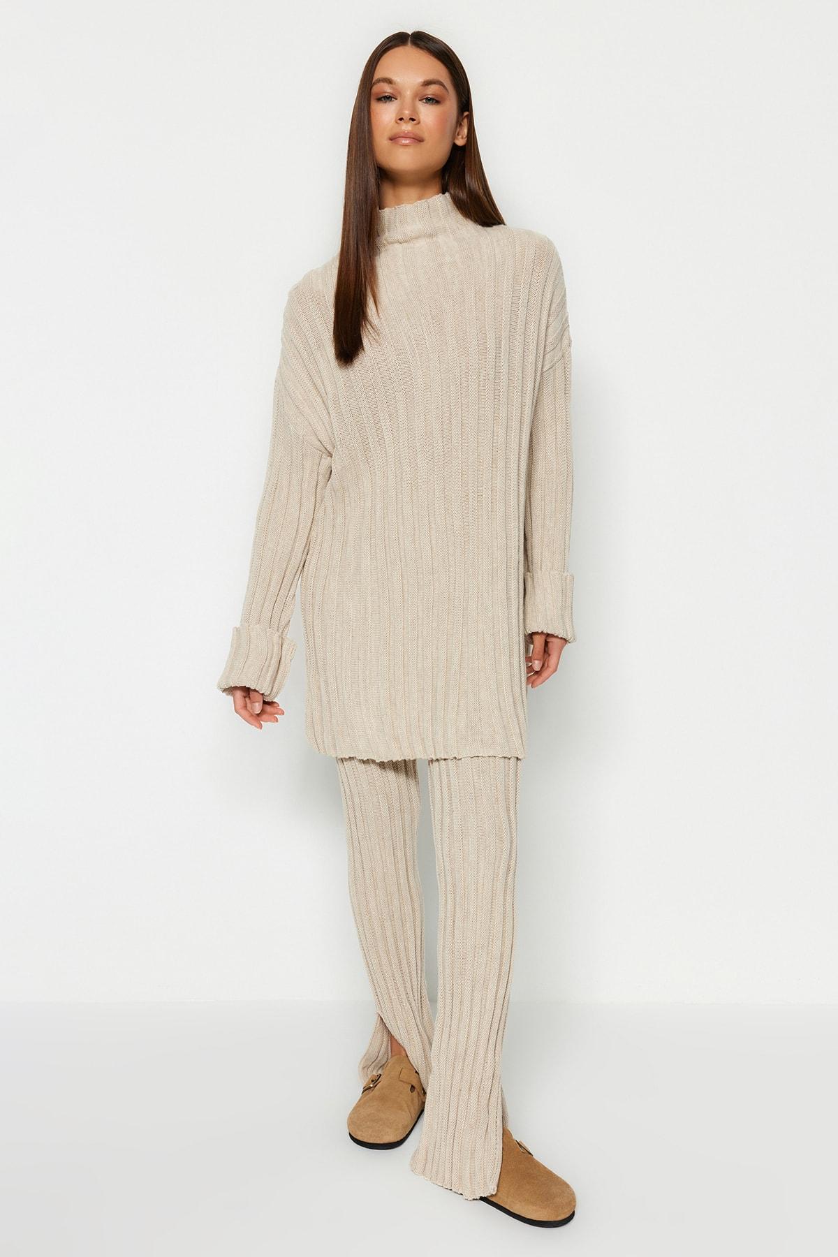 

Женский комплект нижнего белья, модный новый сезон, базовые брюки в рубчик с камнями, трикотаж, комплект нижнего белья S ритм