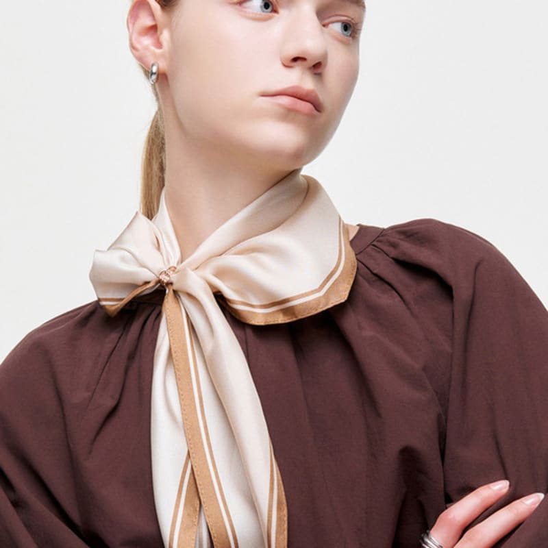 Saint Luxure Ab Camel Beige