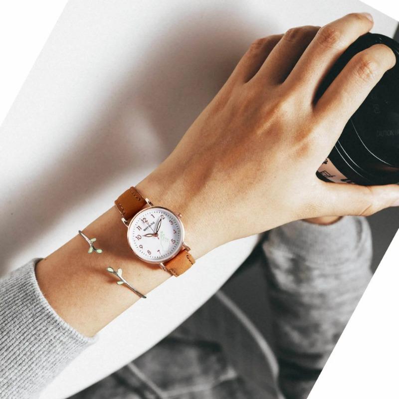 Orologio Luminoso Notturno Glow Pelle Donna Carino Semplice Quadrante Piccolo Orologio al Quarzo da Polso per Ragazze