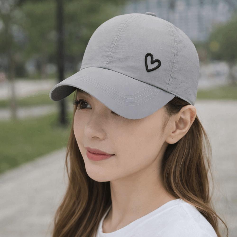 Adjustable Ponytail Baseball Cap Love Heart Snapback Hat Fashion Sunshade Sun Hat  Outdoor