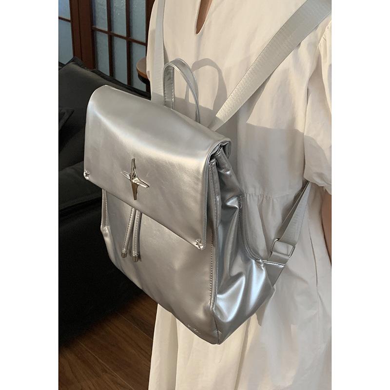

Women s bag summer high-end casual backpack 2025 new simple large-capacity travel backpack one piece серебряный