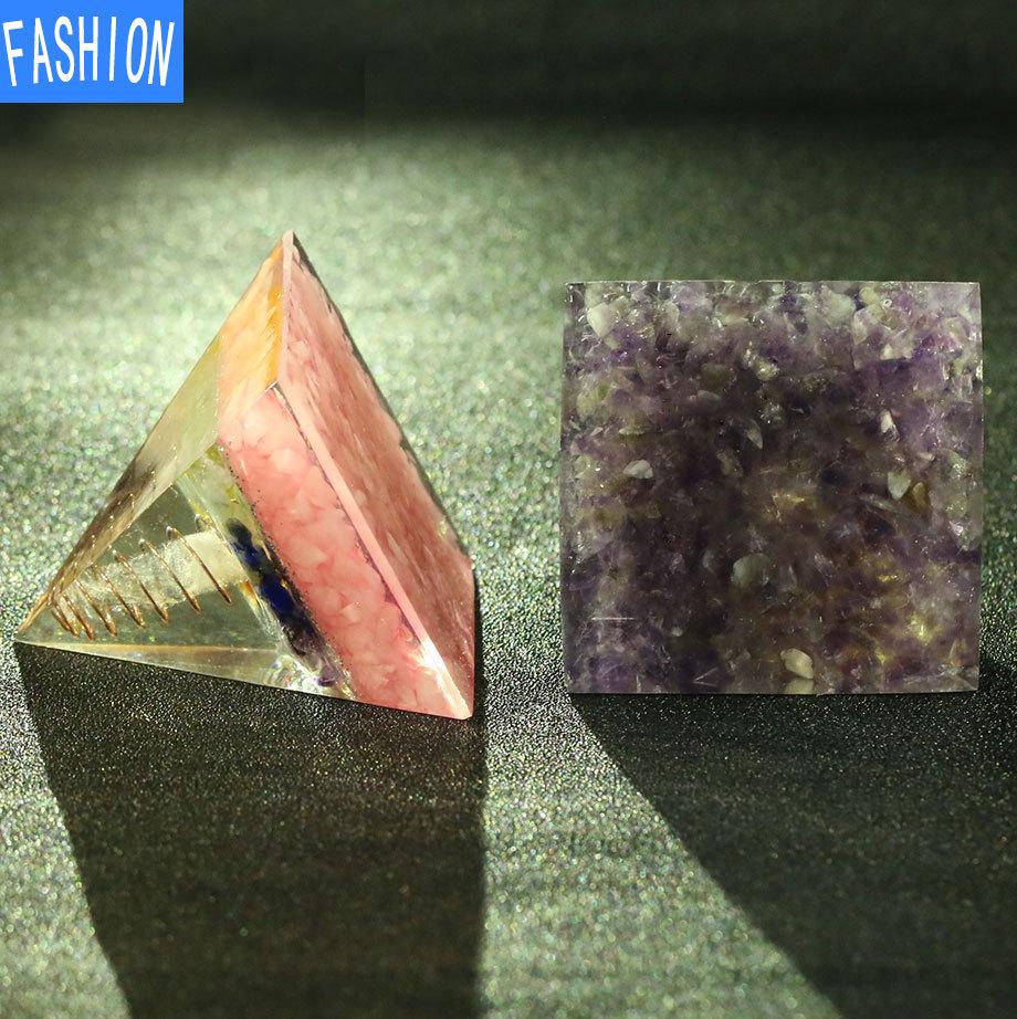 Leimharz Kristall Kies Stein Spirale Pyramide Pendel Europäisches und amerikanisches Ornament Eugen Turm Ornament