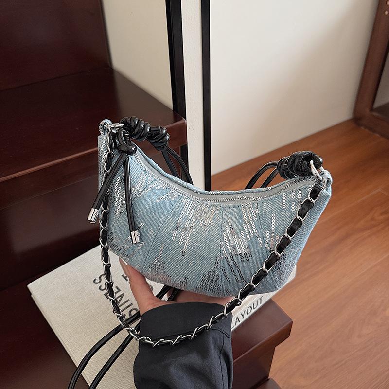 

Джинсовая сумка женская популярная новая трендовая модная простая сумка подмышку цепочка с пайетками портативная сумка на плечо чёрный