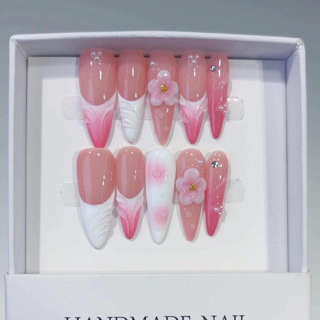 Pure Handmade 3D Gradient Pink Pearl Almond Nails - European & American Style