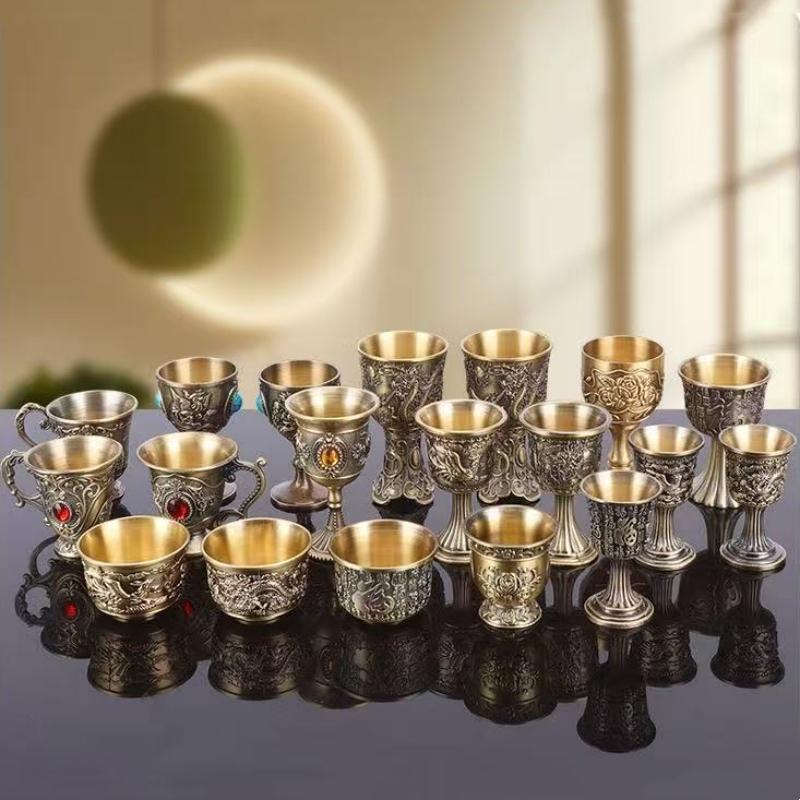 European Vintage Wine Glasses,Carved Mini Spirit Vodka Cup,Bronze Alloy Portable Spirits Goblet,Wedding Decoration, 30ml,1pcs