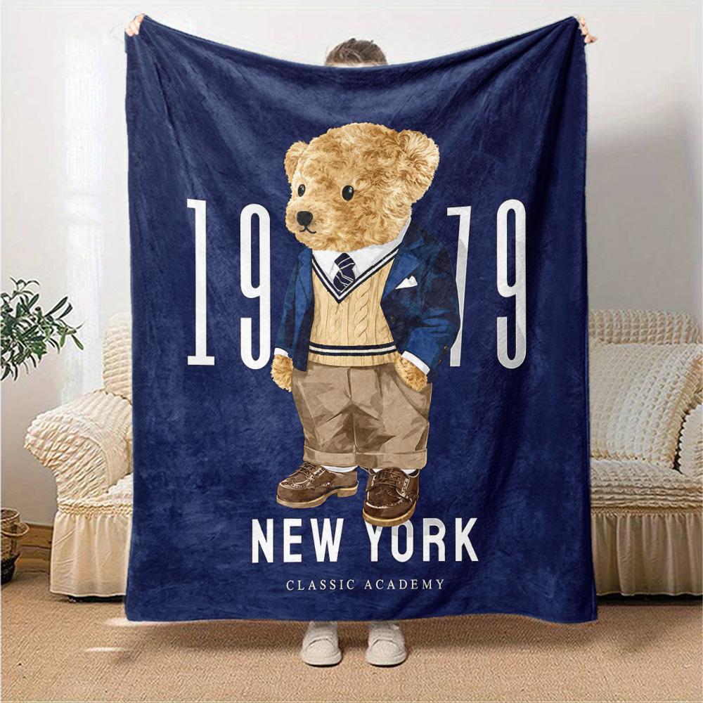 New York Classic Academy Flannel Blanket Super Soft Warm Cozy Blanket for Sofa Bed Office Travel All‑Season Home Decor Gift