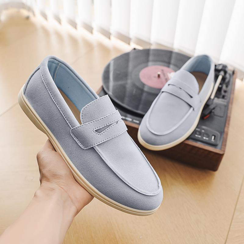 Men's Slip On Loafers Lightweight Breathable Comfort Walking Shoes Non Slip Soft Sole Casual Daily Wear 2025 New Hot Sale