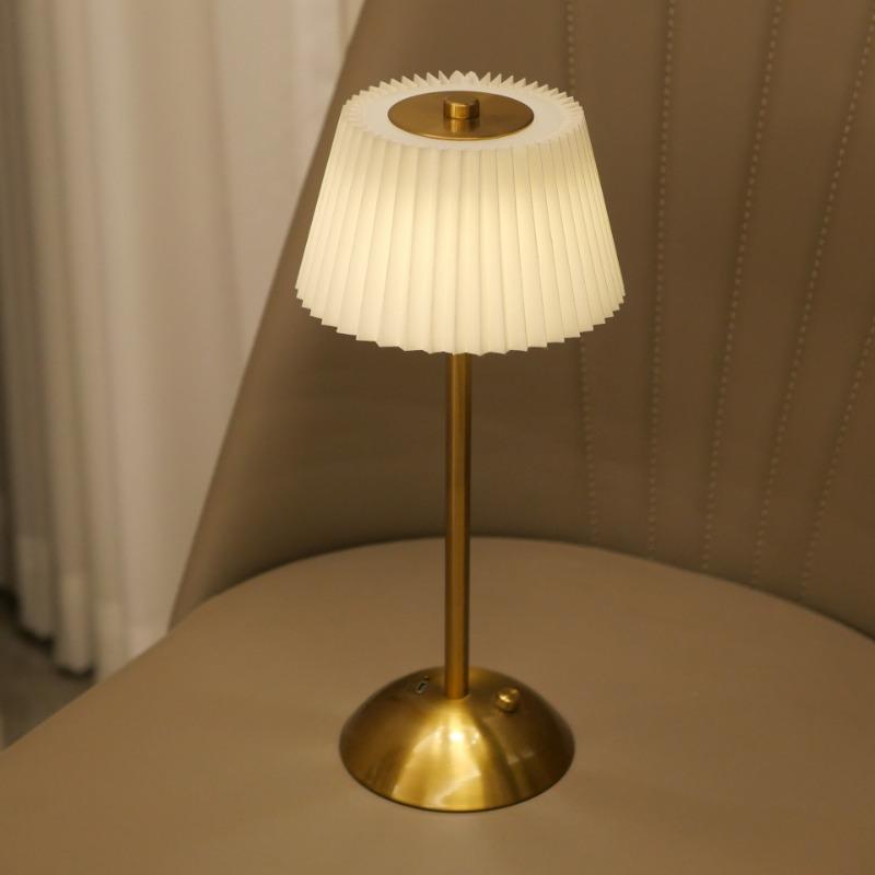 Portable Touch Rechargeable Led Desk Lamp Fabric Shade Wireless Dimmable Creative Ambient Light for Living Room