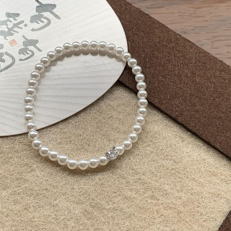 Korean Freshwater Pearl & Sterling Silver Bracelet for Women – High-Gloss, Versatile, and Elegant Hand Jewelry