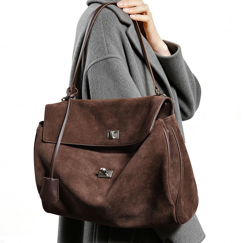 Autumn and Winter New Suede Matte Leather Premium Feeling Bag Lock Portable Underarm Commuter Shoulder Tote Bag