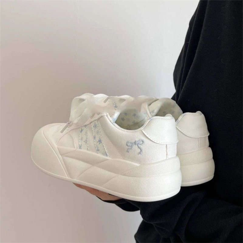 Korean Casual Board Shoes Women's New Spring and Autumn Platform Student with Skirt Bread Shoes