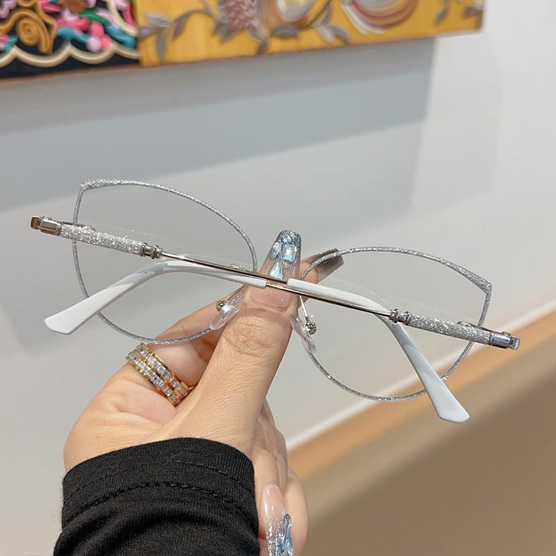 Metal Anti-Blue Light Glasses Women Men Oversized Frame Eye Protection Ultra Light Eyeglasses Office Computer Goggles