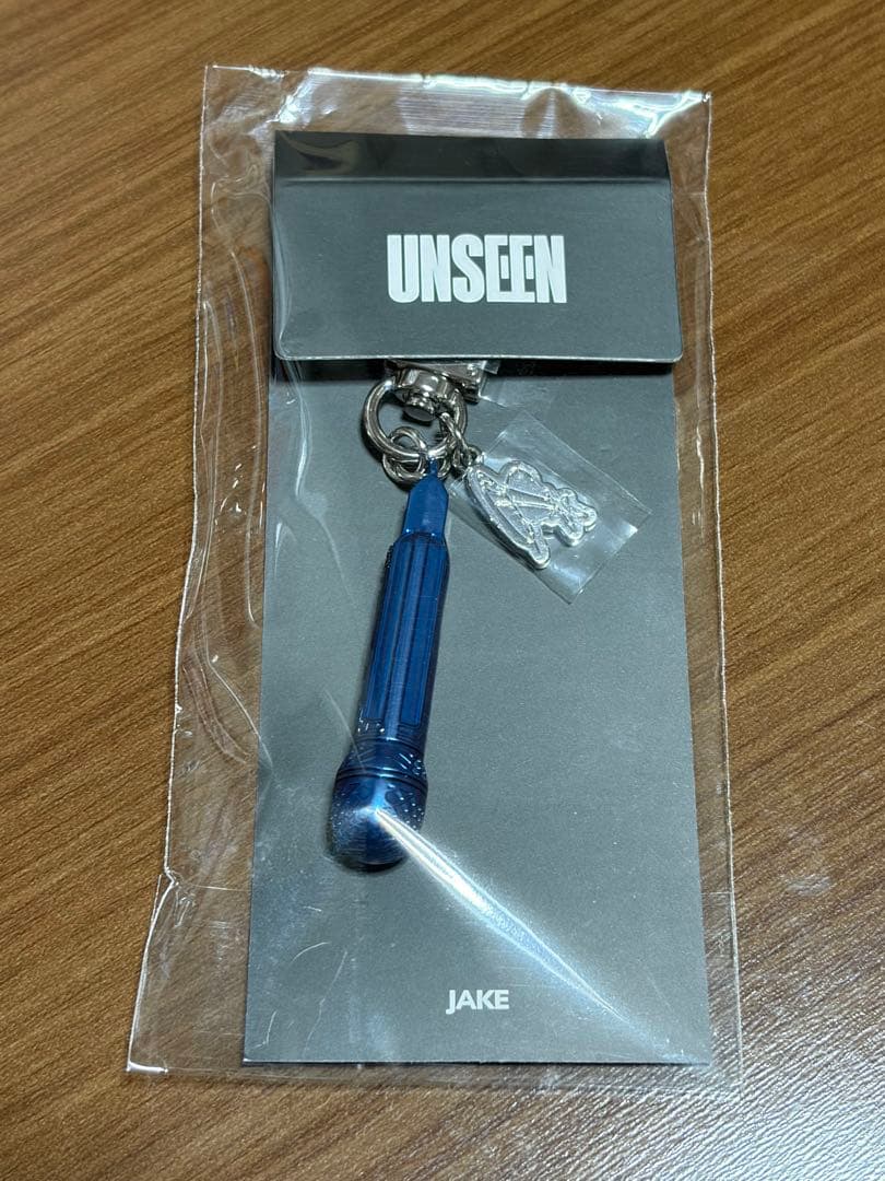 [USED] ENHYPEN Korea UNSEEN Jake Mike Key Ring
