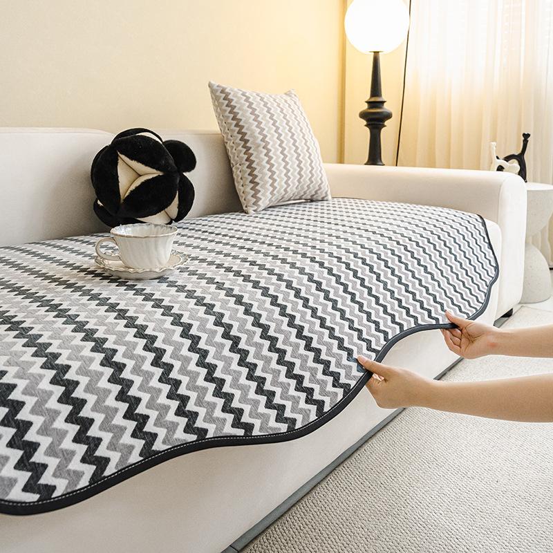 Special-Shaped Chenille Sofa Cushion, High-End Irregular Non-Slip Seat Cushion, All-Season Leather Sofa Cover Seat Cushion