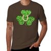 Faux Green Glitter Shamrock With A Horseshoe T-Shirt Aesthetic clothing cute tops black t-shirts for men