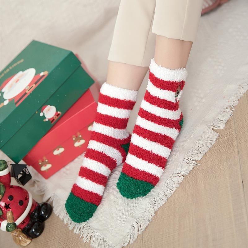 Autumn and Winter New Socks Women's Coral Fleece Thickened Three-dimensional Cartoon Embroidered Christmas Socks Half Fleece Home Socks