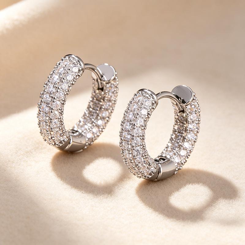 European & American Fashion Full Diamond Round Hoop Earrings - Women's Stylish Commuting Ear Studs