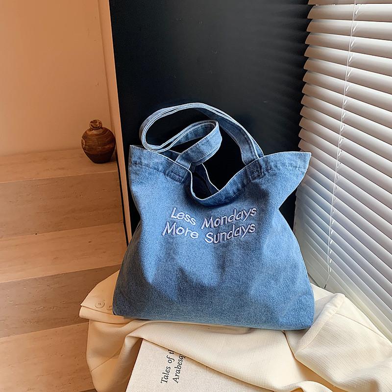 Chic Retro Style Large Capacity Denim Tote Bag For Students And Commuters In Trendy Blue