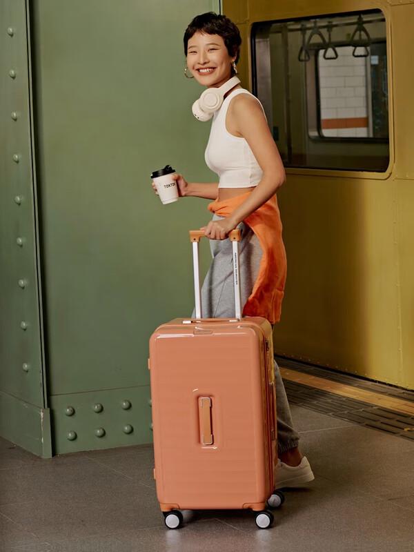 

American Tourister NK8 Hardside Spinner Luggage