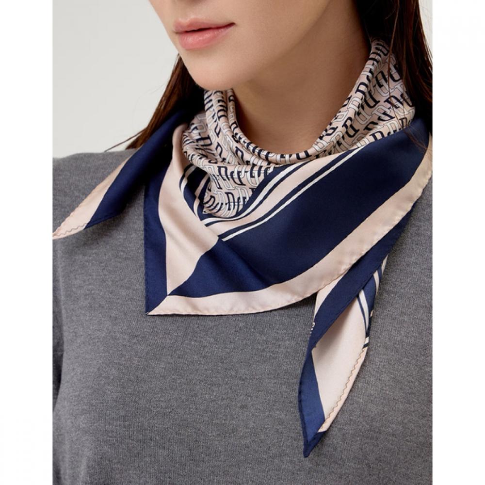 Dcsc5f813n2 [Silk 100 ] Navy Dd Pattern Silk Square Scarf  Ring Set 