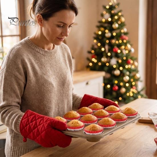 Snowflake Pattern Cupcake Cups 100PCS Christmas Liners, Food Grade Greaseproof Baking Cups, Festive Holiday Paper Molds Patterns Print Round Trays for