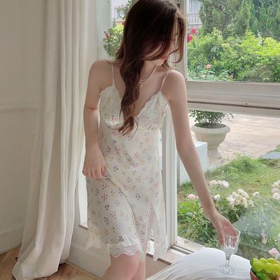 1011 nový sexy noční košilka dámská letní na ramínka ledové hedvábí pyžamo ins potištěné čistá touha pyžamo s vycpávkami na hrudi